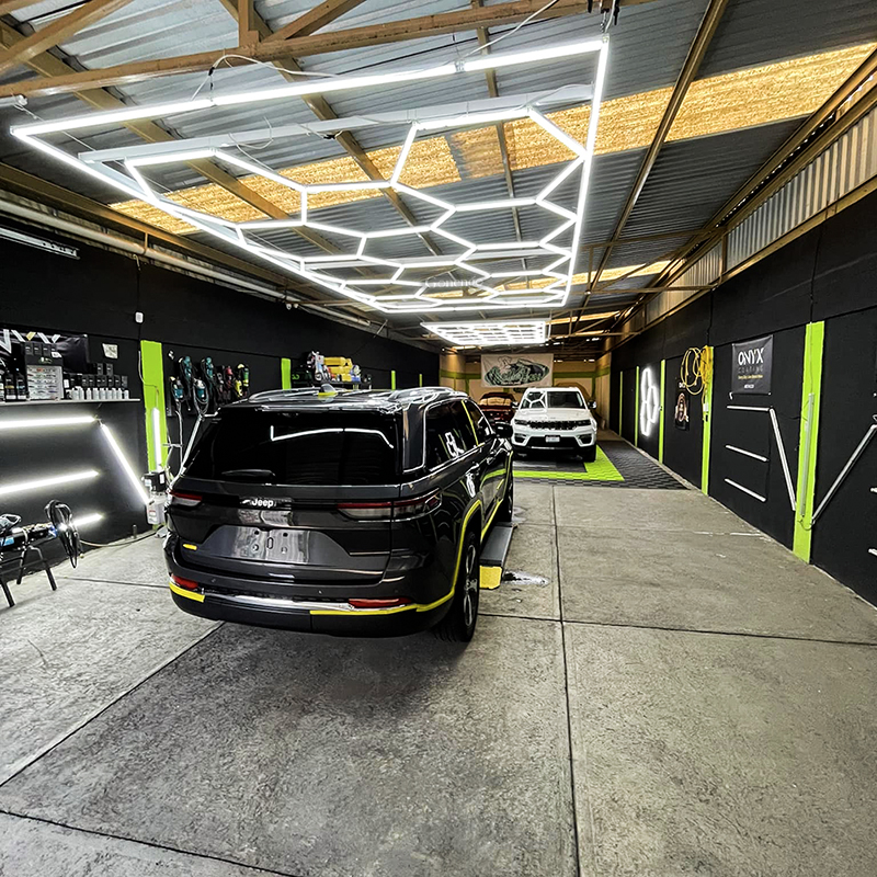 How to choose ceiling lights for low-ceiling garage?