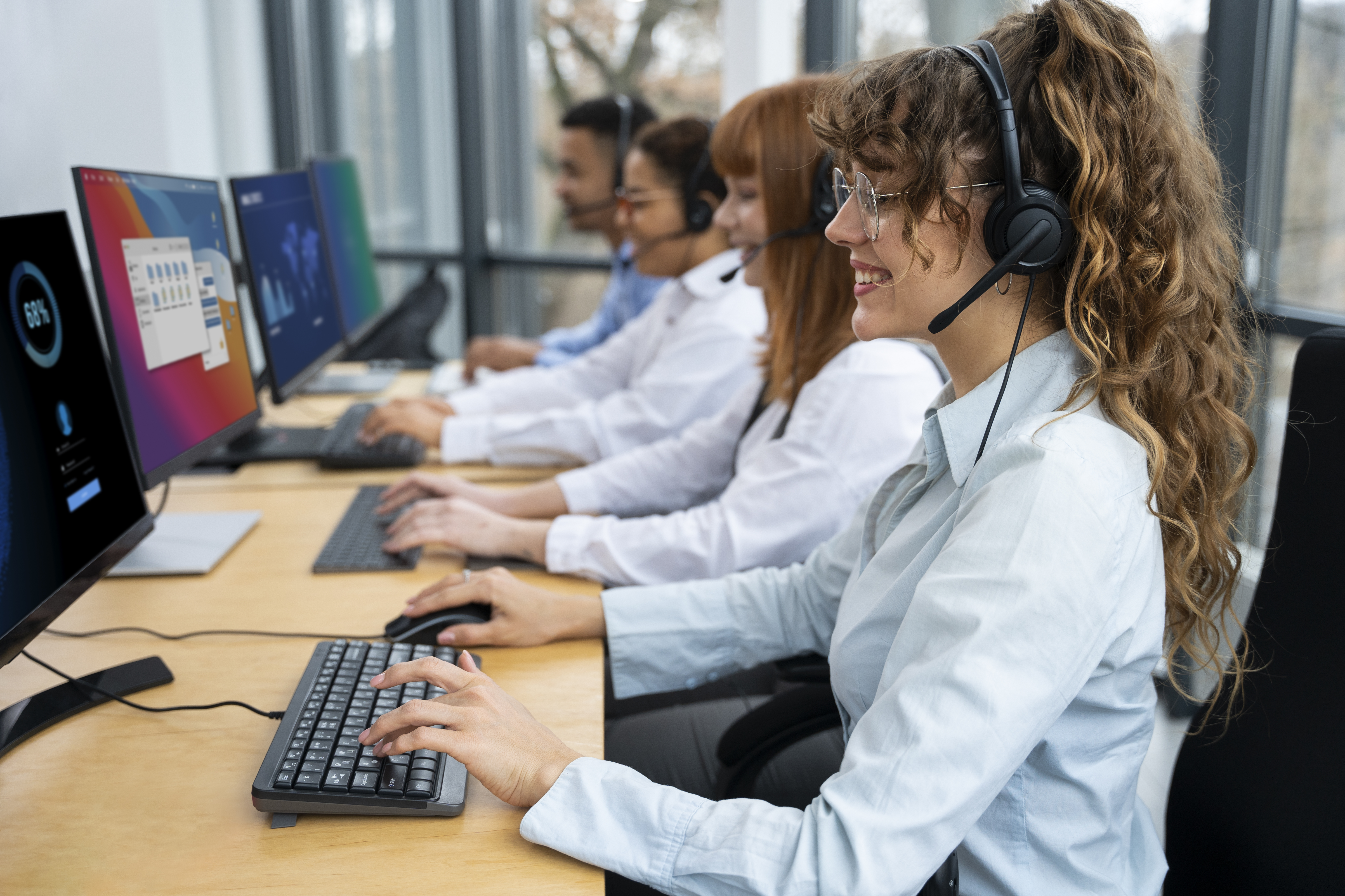 Why Cloud-Based Contact Center Solutions Are Revolutionizing Customer Service in 2025