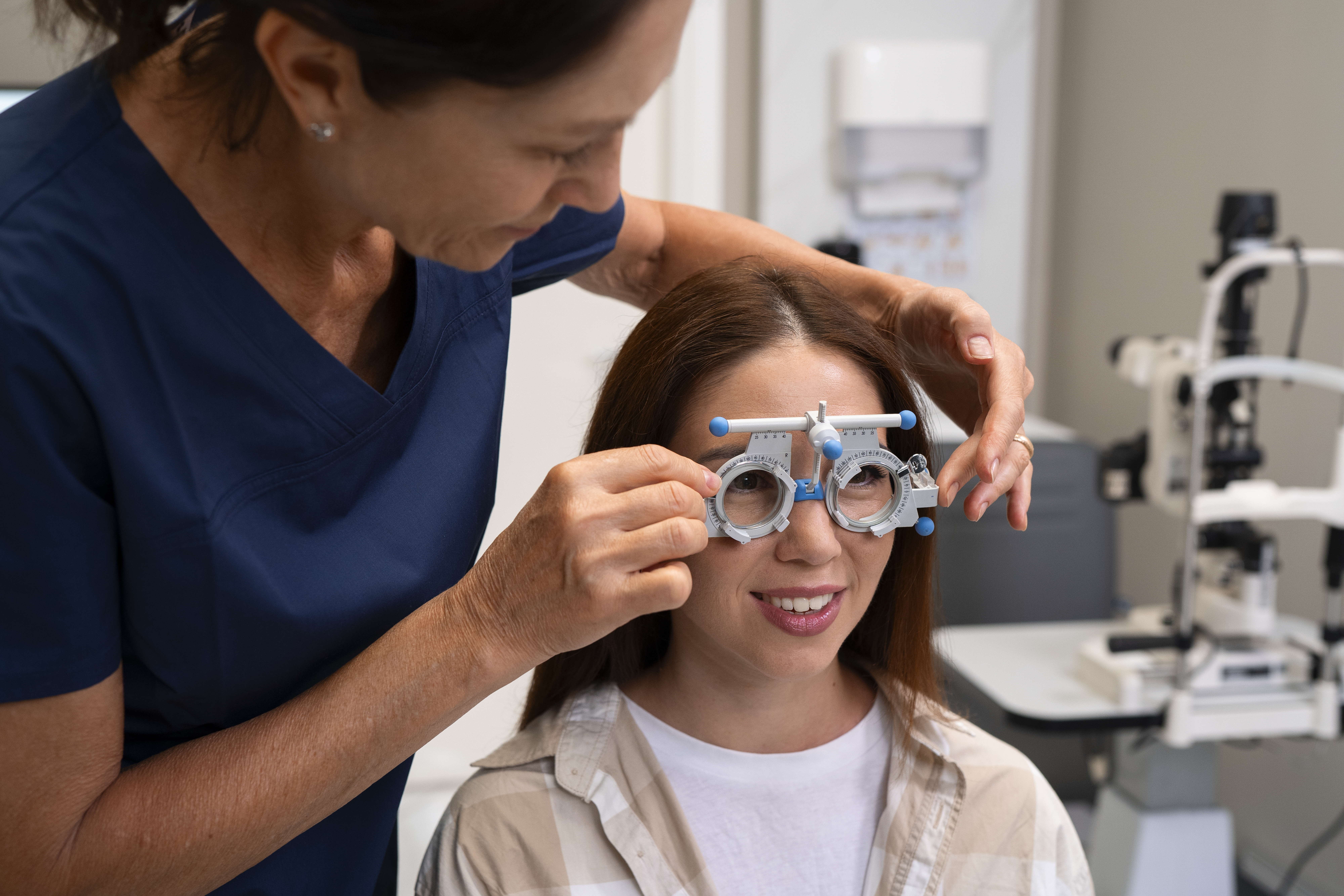 How to Choose the Right Eyewear for Your Needs
