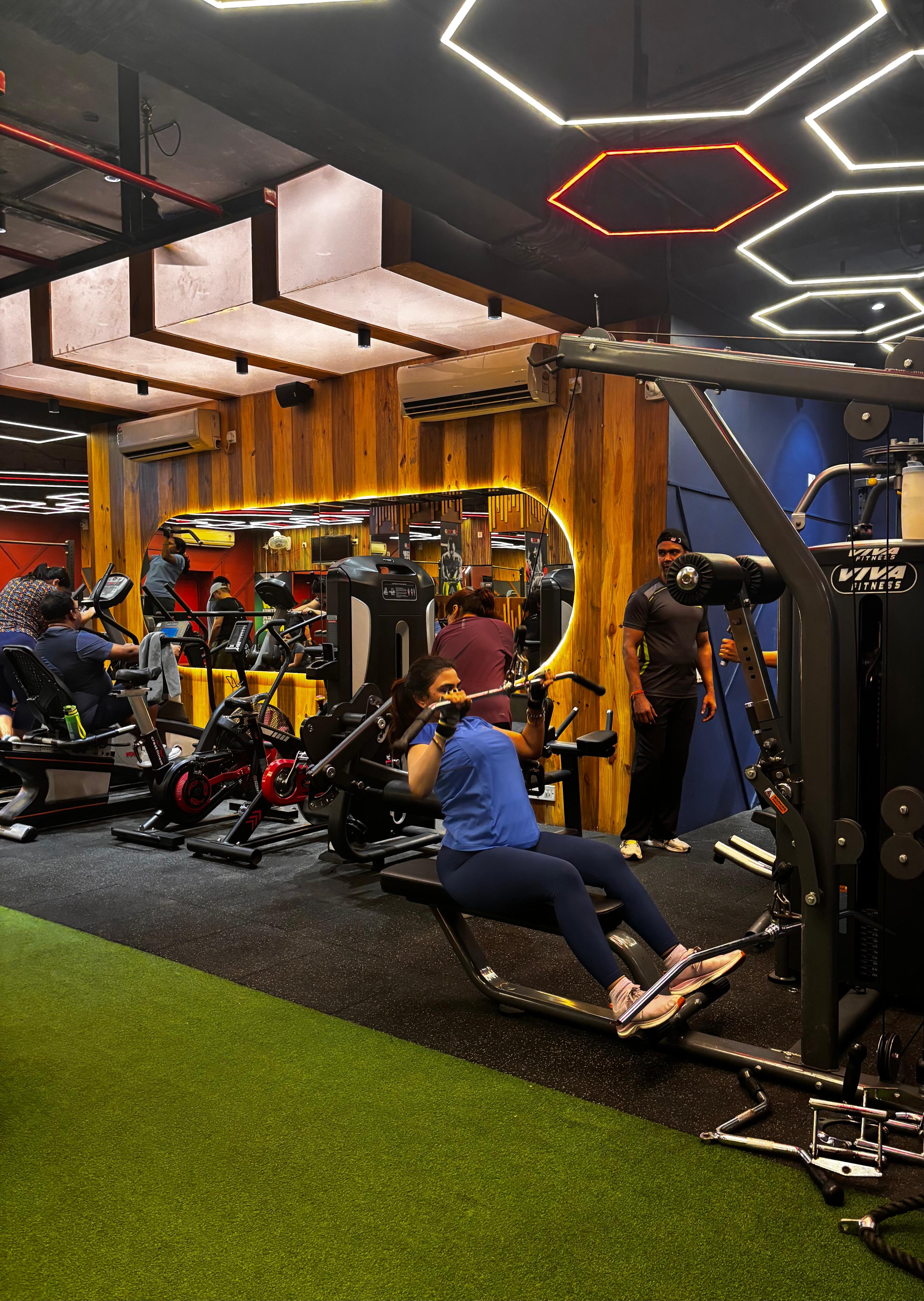 Up Your Fitness Game at Karma, the Most Inspiring Gym in South Kolkata