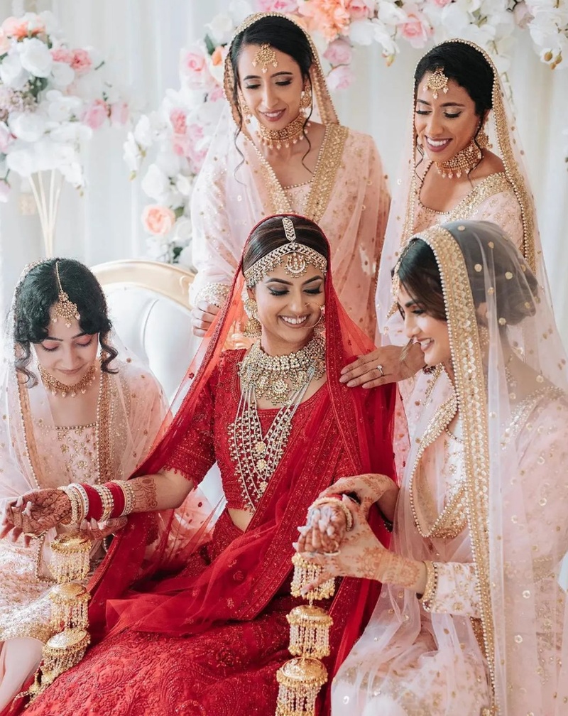 Last-Minute Bride? Here's a 24-Hour Bridal Emergency Kit Checklist