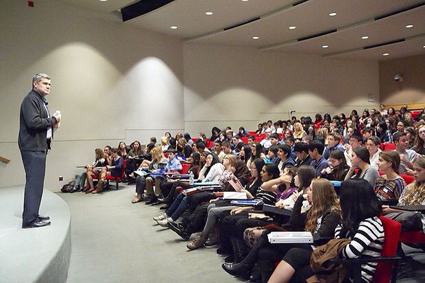 Unlocking Career Potential with Business and Management Courses
