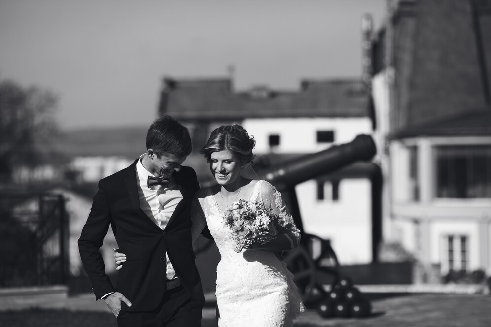 Seasonal Wedding Photography Tips for Brisbane Ceremonies