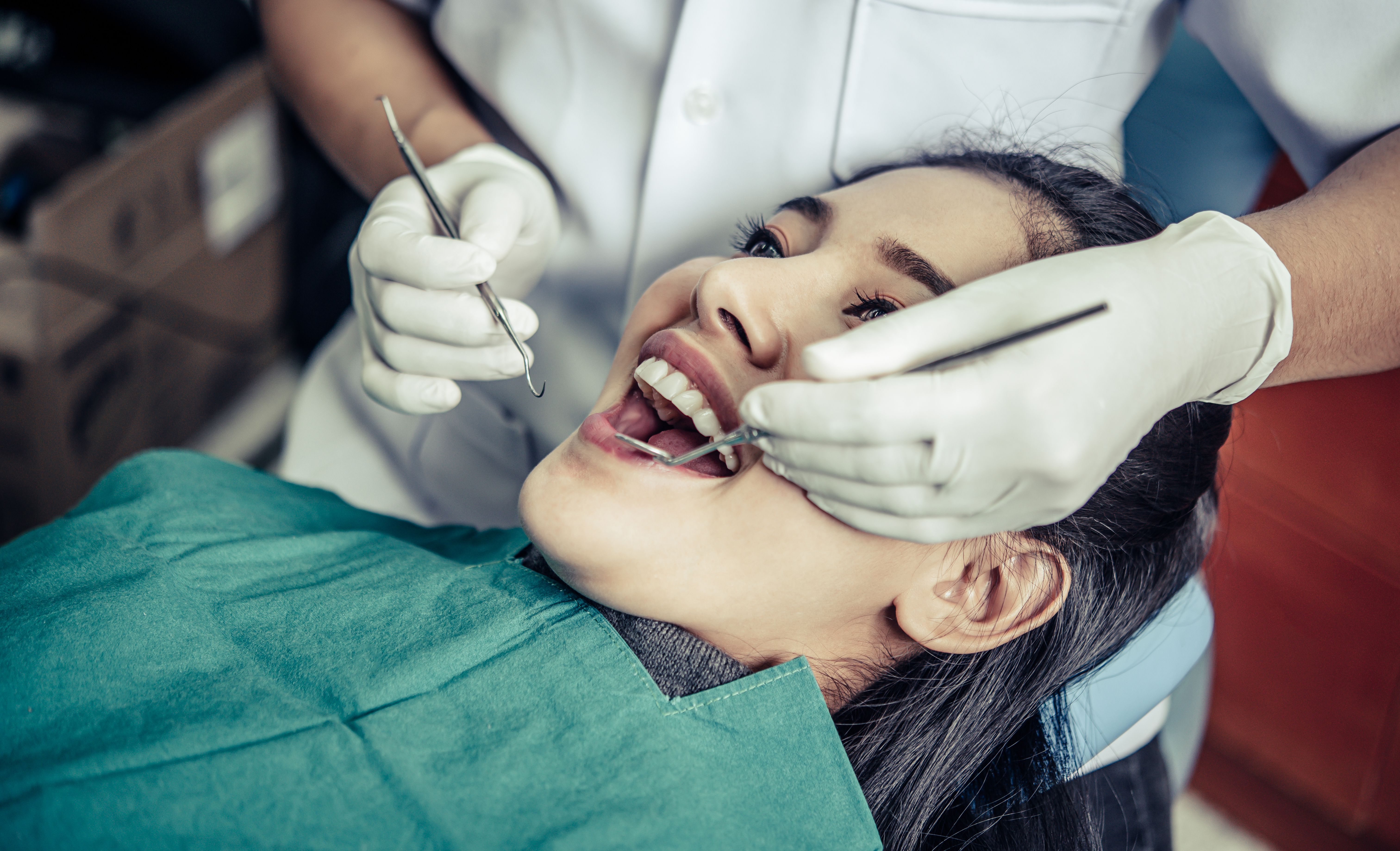 Bright Smiles Start Here: The Best Teeth Cleaning Services in Bangalore