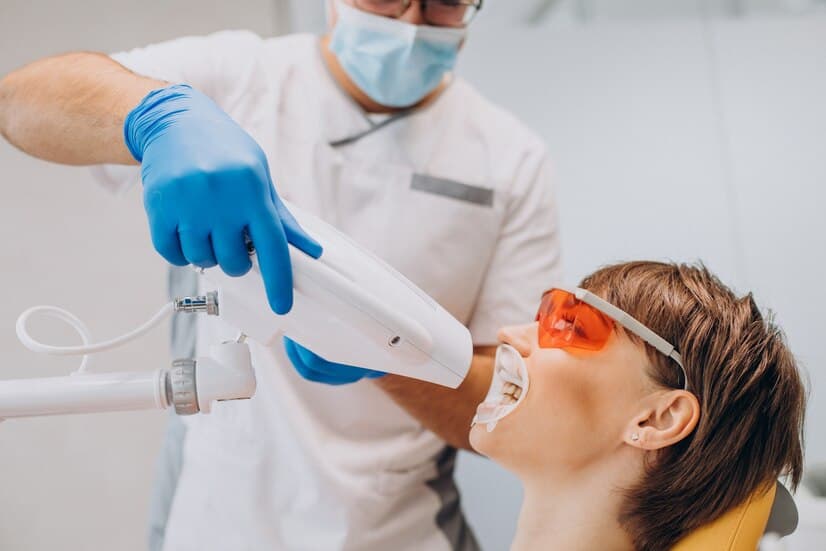 Your Ultimate Guide to Teeth Whitening in Essex UK