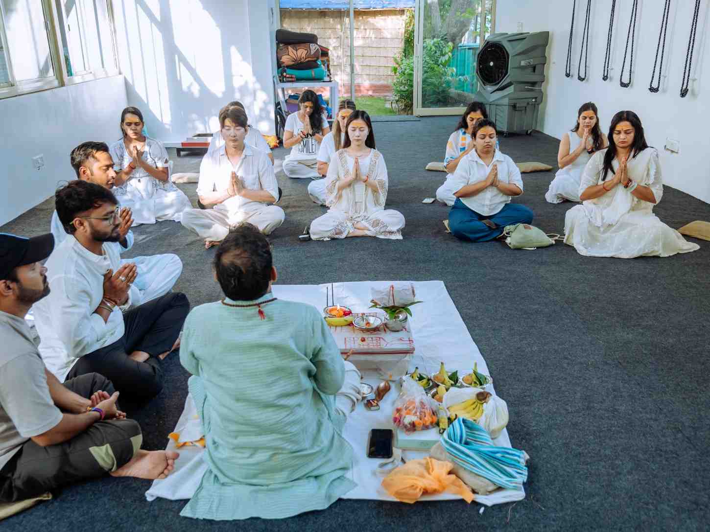 200 hour yoga teacher training in rishikesh