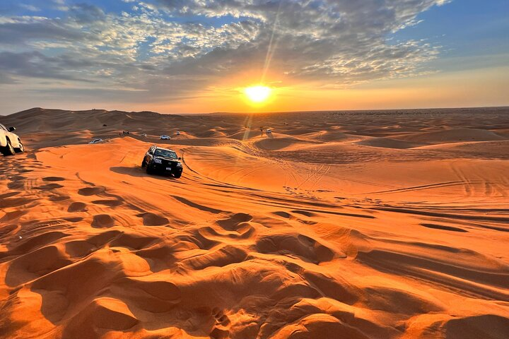 Luxury Desert Safari Dubai – VIP Tour Options