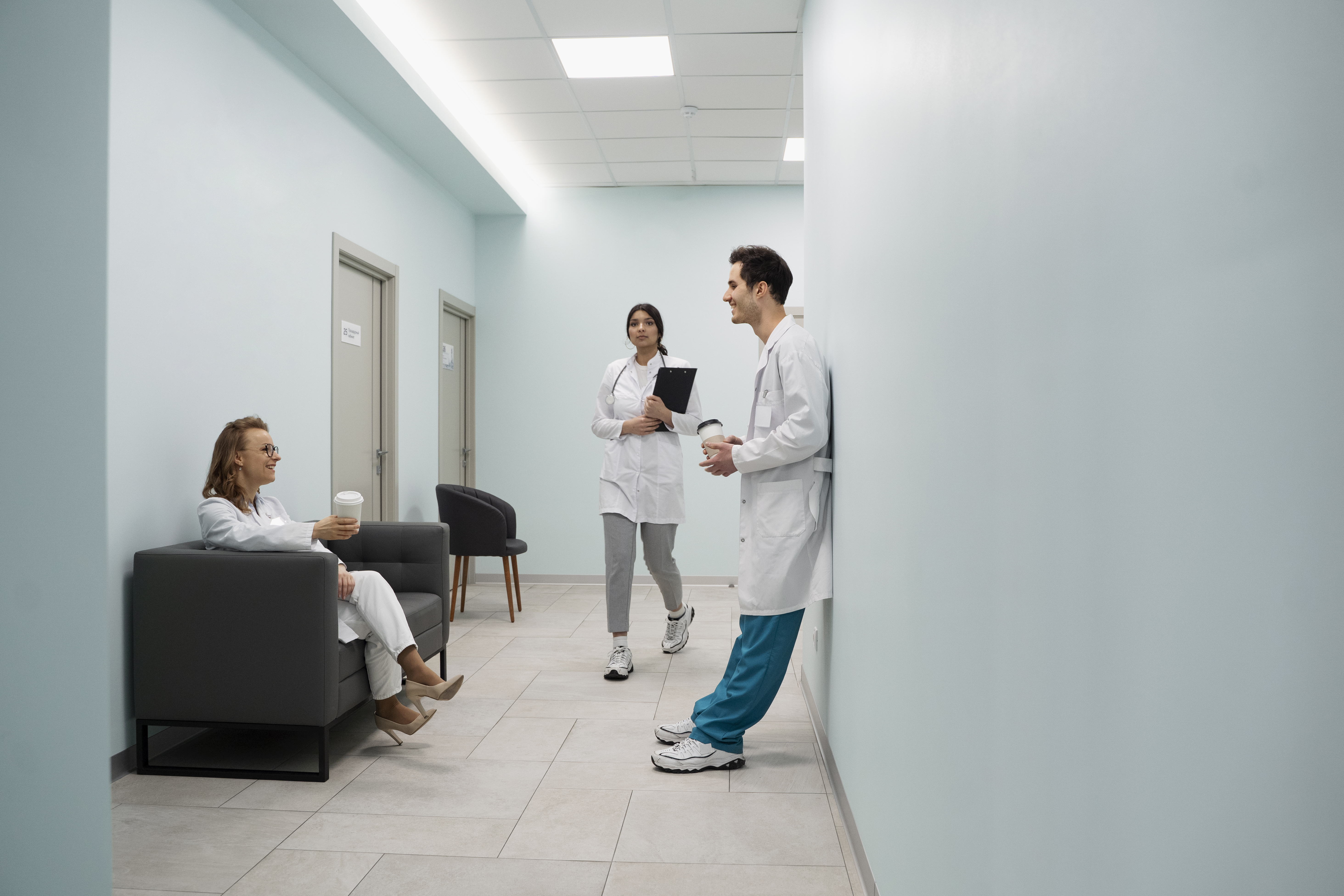 What to Expect During Your First Transcranial Magnetic Stimulation Session