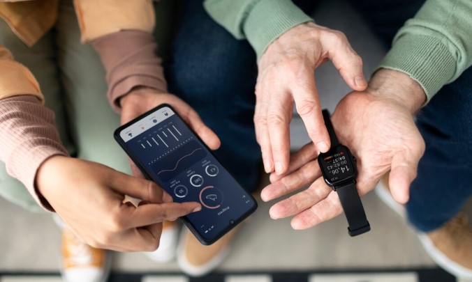 Wearable Medical Devices Market Share by End-User: Hospitals, Individuals, Clinics – Forecast 2032