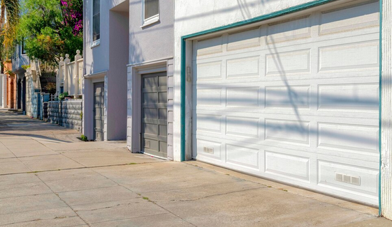 Fast Garage Door Repair Services in Santa Clarita – No Delays, Just Results