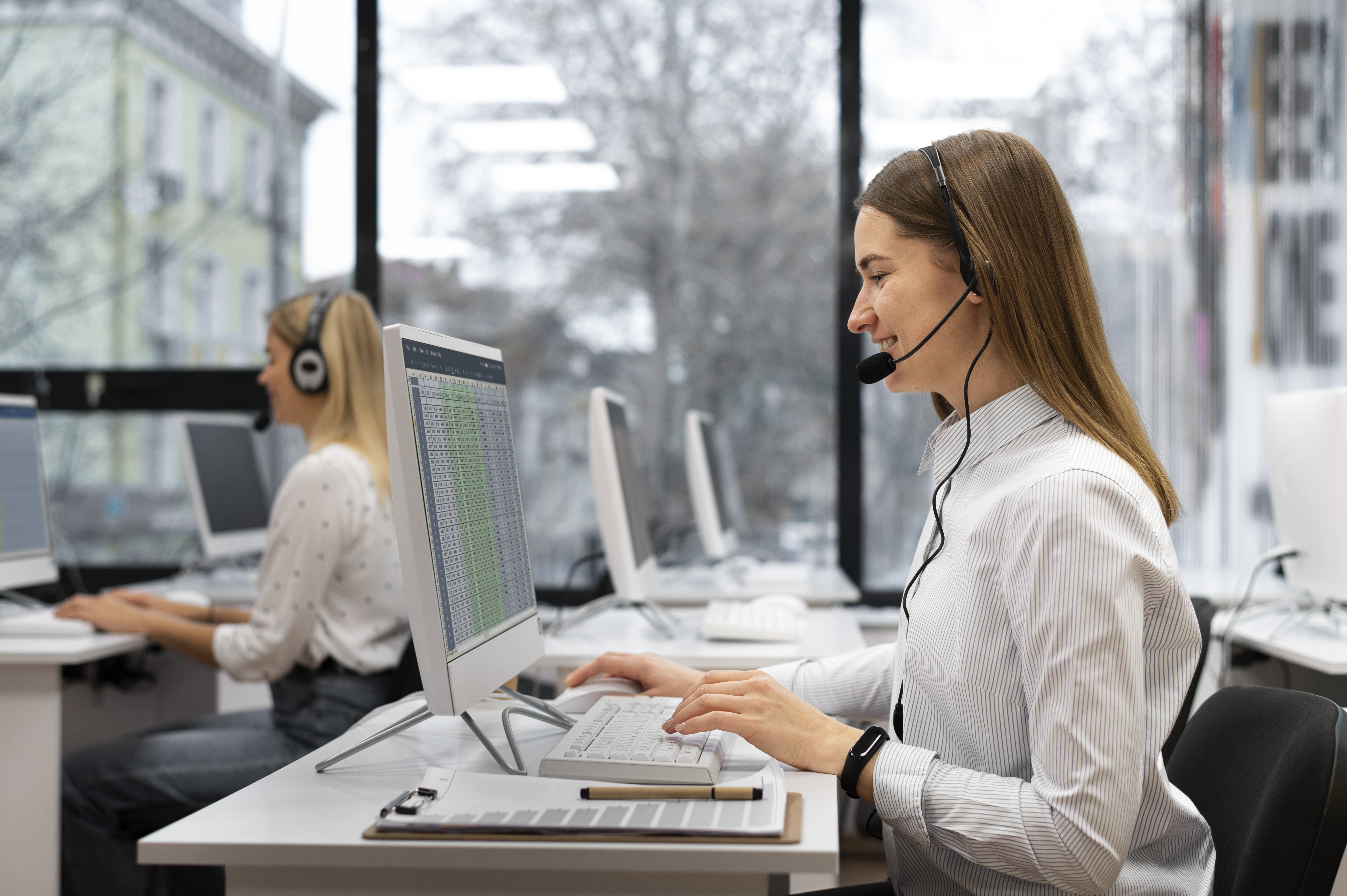 Call Center Automation: What It Is and How It Transforms Agent Workflows