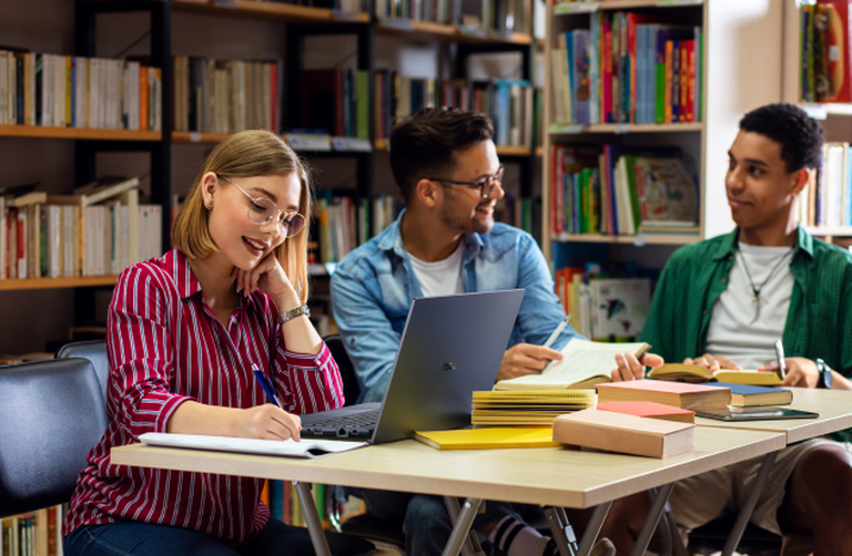 Online Finance Exam Tips That Actually Work in 2025
