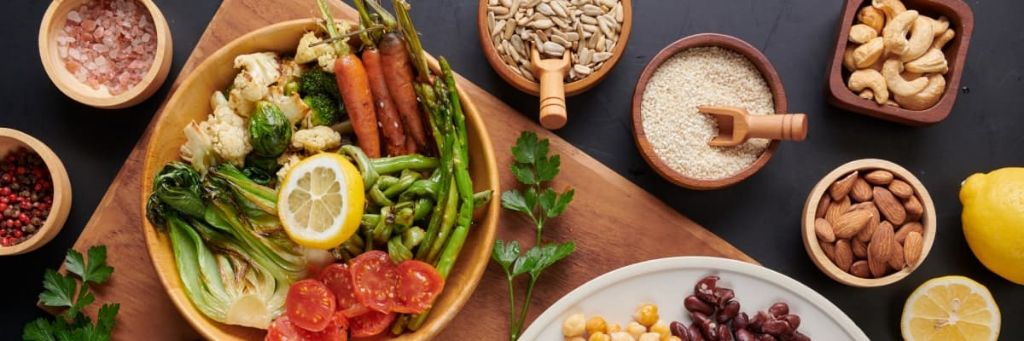 Rebuilding Your Relationship With Food—One Meal at a Time