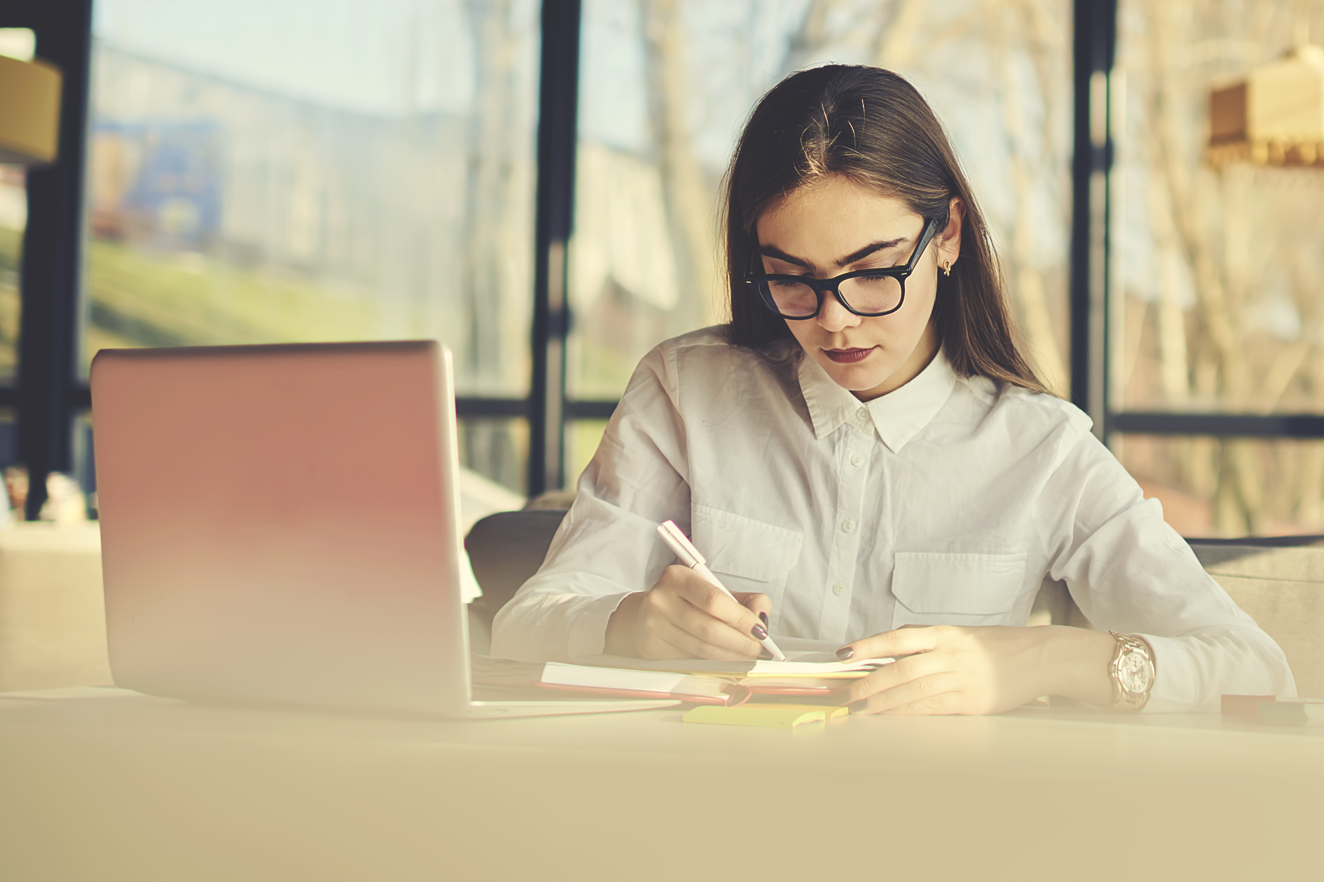 Top 10 Benefits Of Seeking Essay Writing Services From Professionals