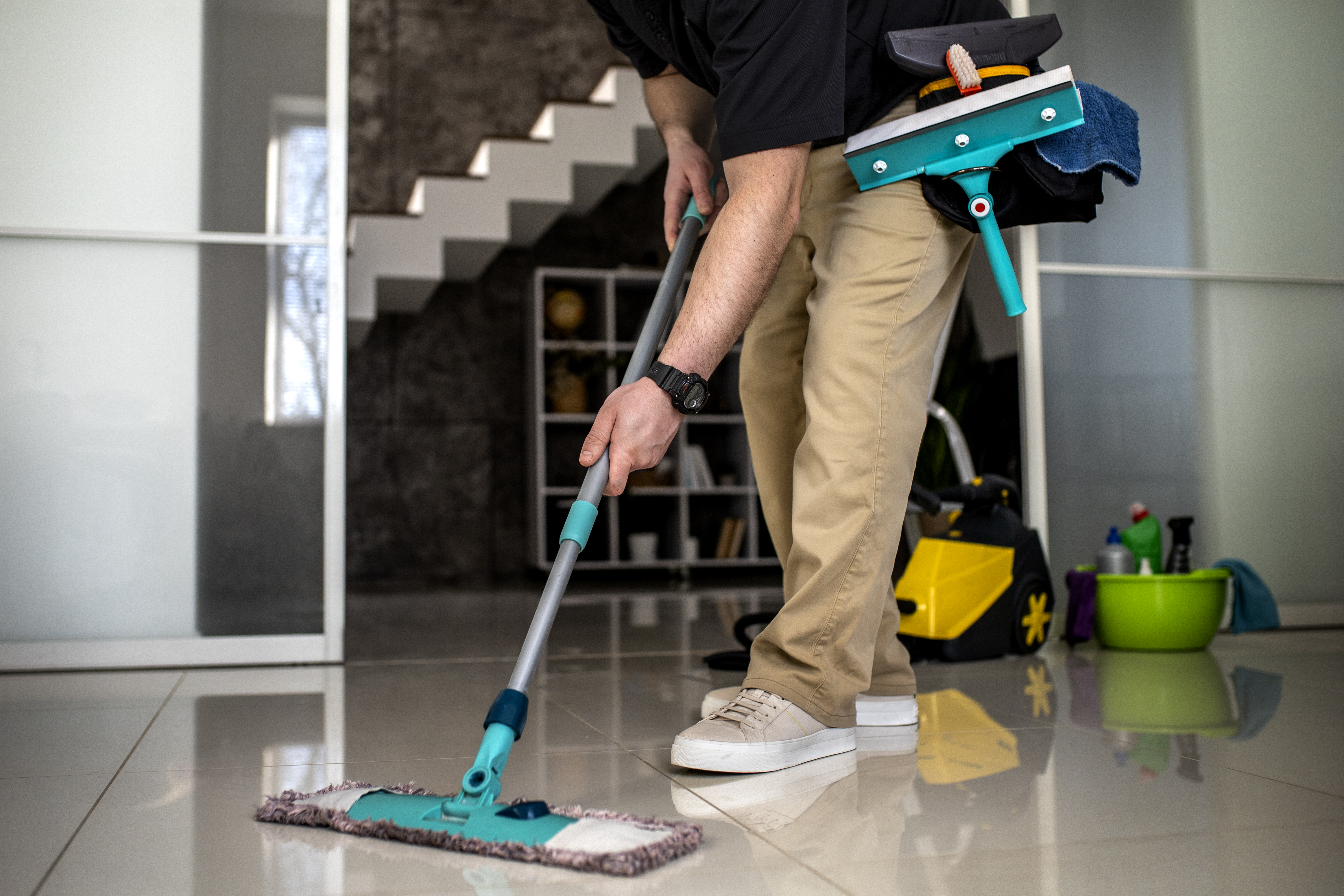 How to Maintain Grout for a Top Tile Cleaning Finish