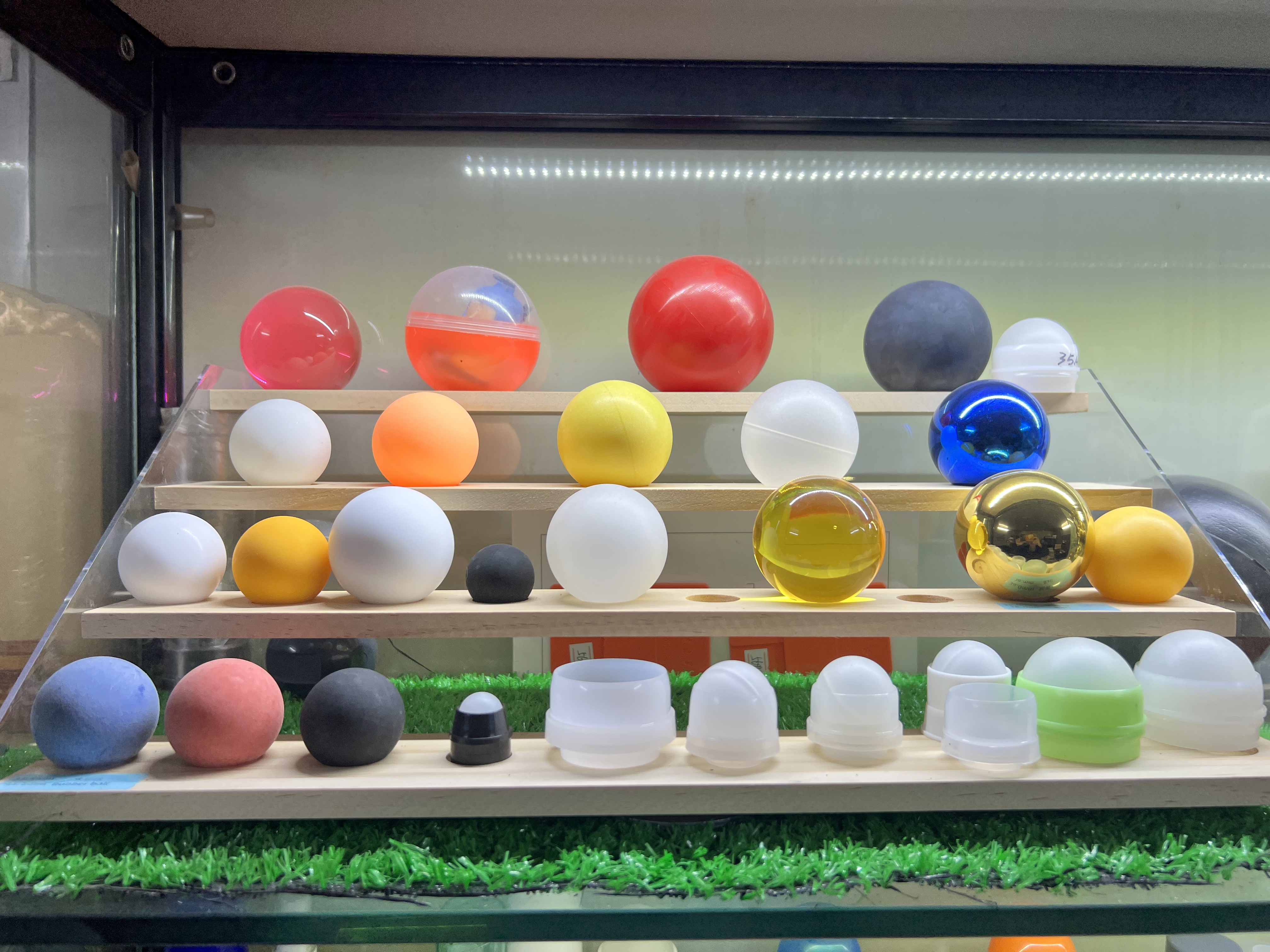 Hollow Plastic Balls: Advanced Design, Materials, and Applications