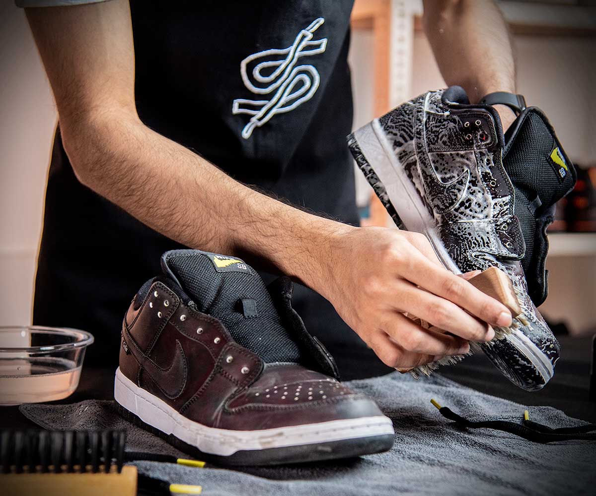 Step Up Your Style with a Professional Sneaker Cleaning Service