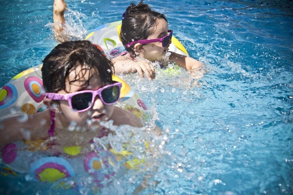 Farmhouse for Pool Party in Noida