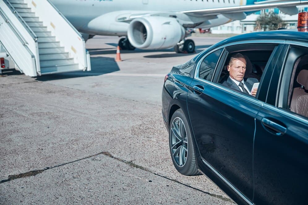 Your Guide to Hassle-Free Airport Transportation in Pittsburgh: What to Expect