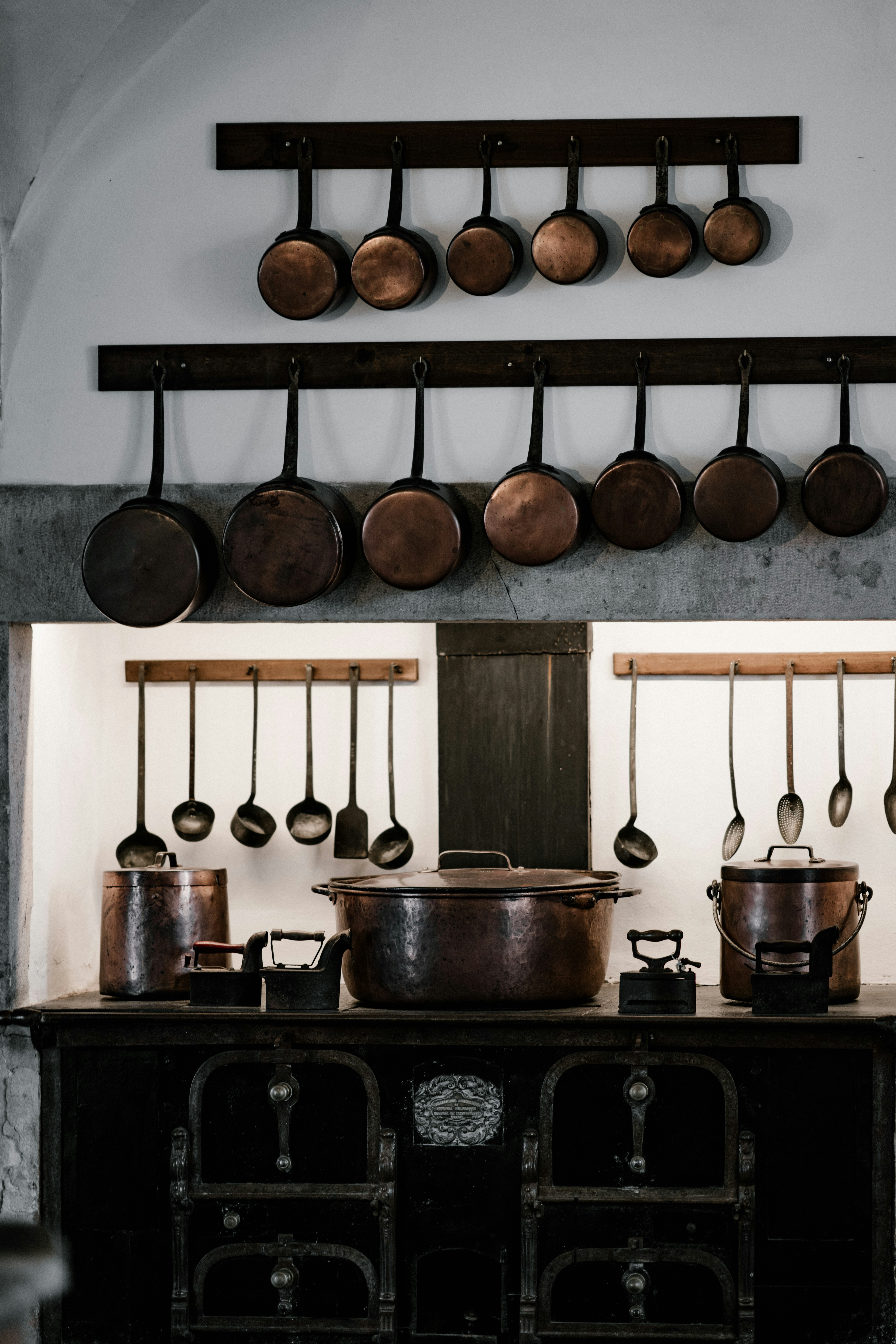 How to Finance Commercial Kitchen Equipment for New Business Owner