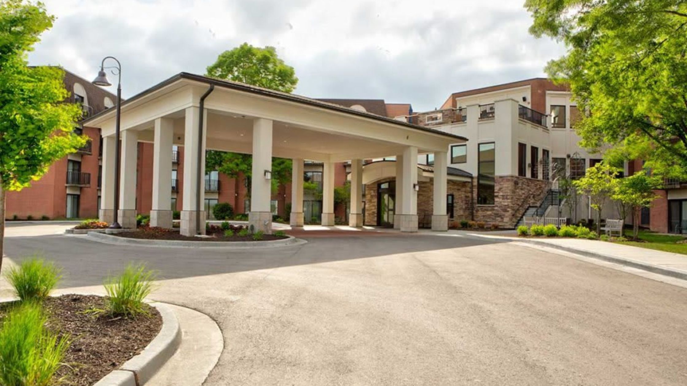 Everyday Dignity: Inside Life at an Assisted Living Community in Kingwood