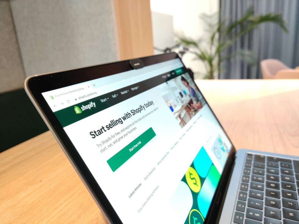 Why Your Company Needs Shopify Development Partner in 2025