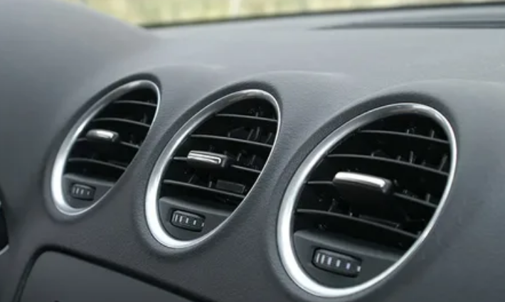 Why Healdsburg Drivers Choose Woolf Mechanical for Auto HVAC