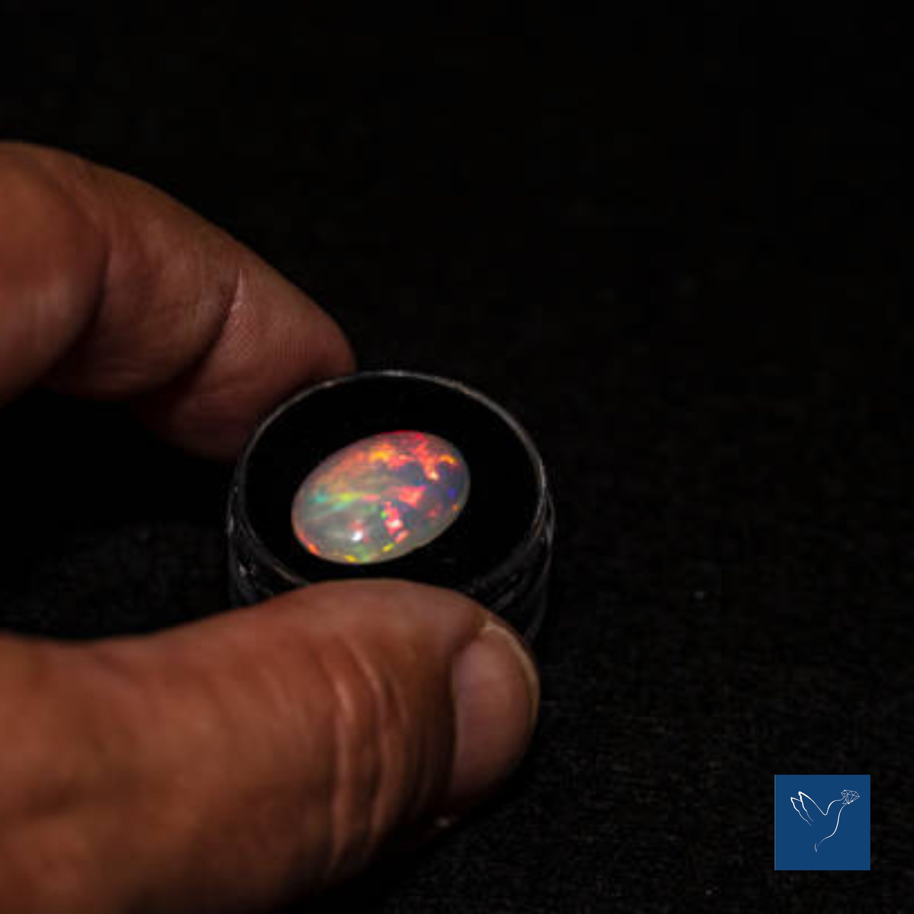 What Are the Different Cuts Available for Opal Gemstones?
