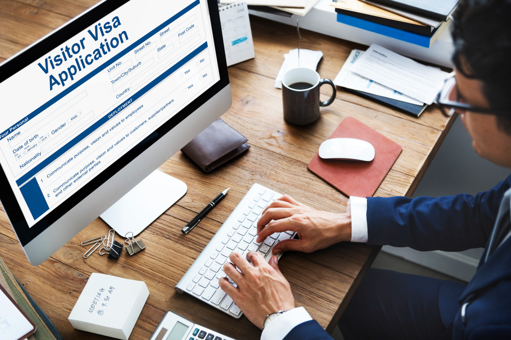Simplify Your Journey: Travel Visa Services & Online Booking Tools at Your Fingertips