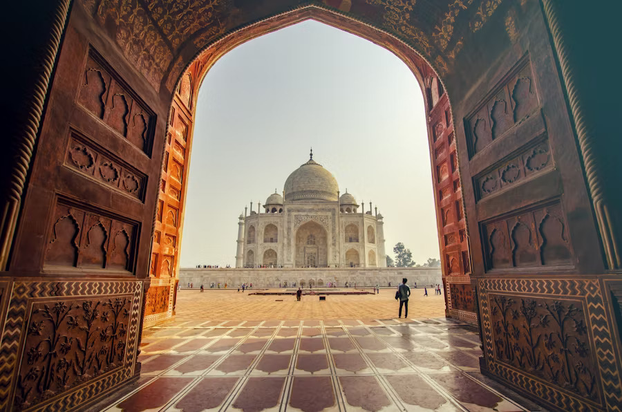 How to Plan a Budget-Friendly Golden Triangle Tour in 2025