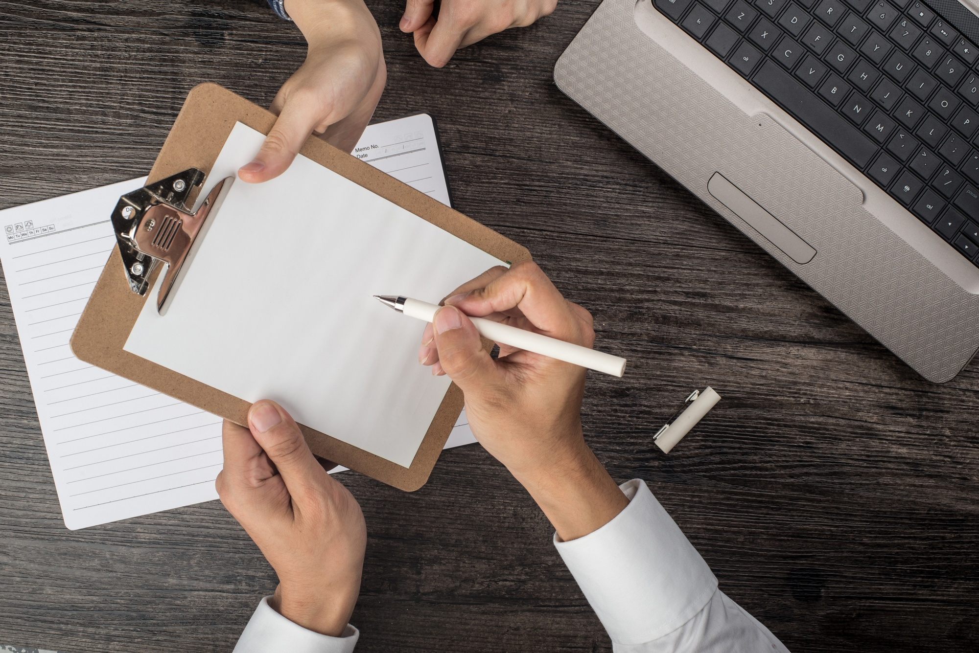 Write for Us Business Share Your Expertise on ExportHub!