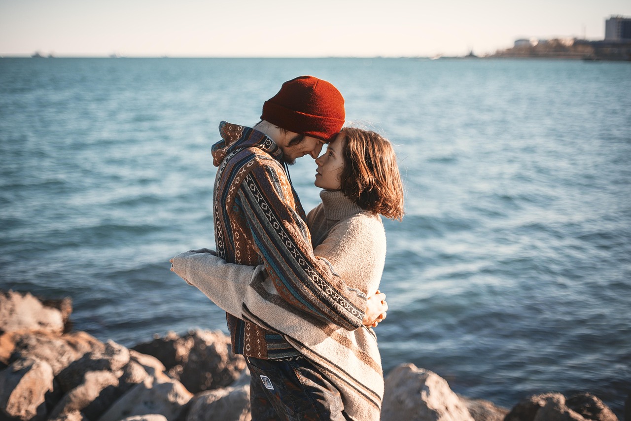 Love Lost? Here’s How Astrological Guidance Can Rekindle It