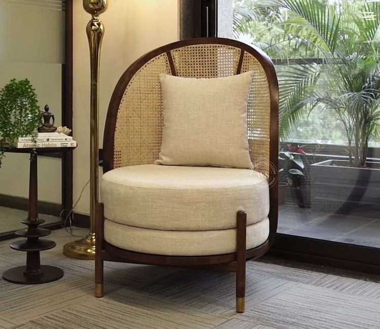 Lounge Chair for Bedroom & Living Room – Elegant & Relaxing Seating Options