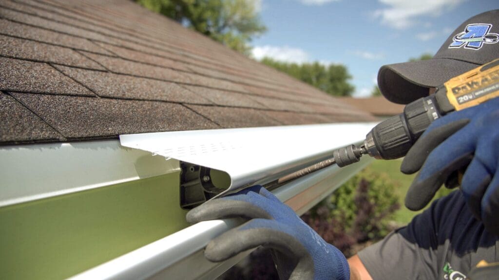Get Clean And Flowing Gutters With Miami’s Trusted Cleaning Experts
