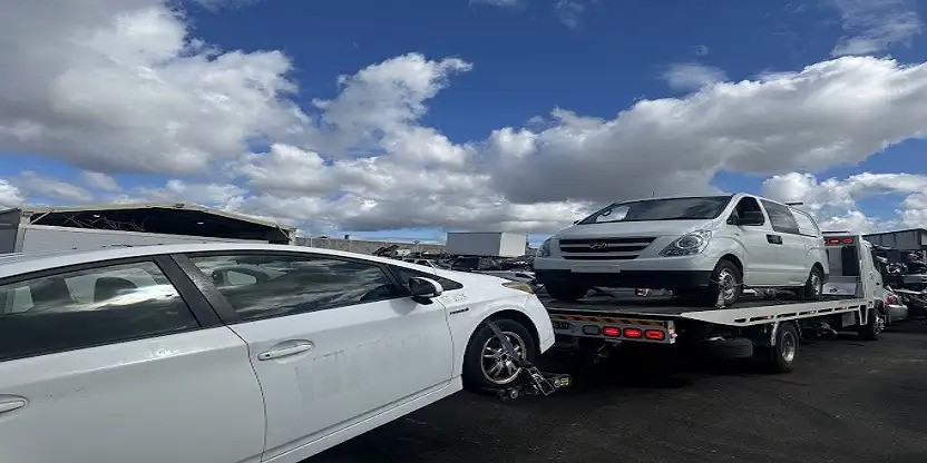 Why Car Wreckers in Perth Are the Eco-Friendly Choice for Vehicle Disposal