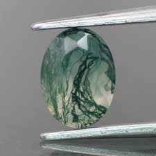 Moss Agate in Wedding Jewelry: A Nature-Inspired Trend