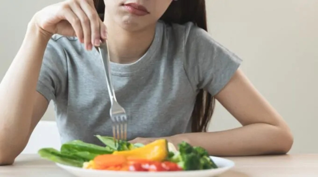 Understanding Eating Disorders: Causes, Signs, and When to Seek Help