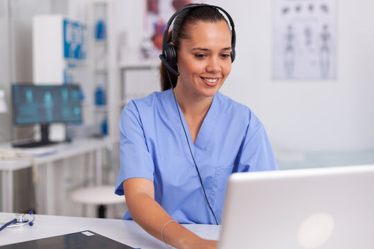 Why Every Business Needs a Virtual Assistant Service in 2025