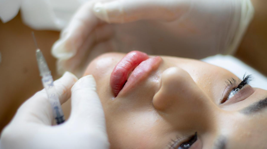 Understanding Collagen-Stimulating Treatments: What to Expect from Your Consultation