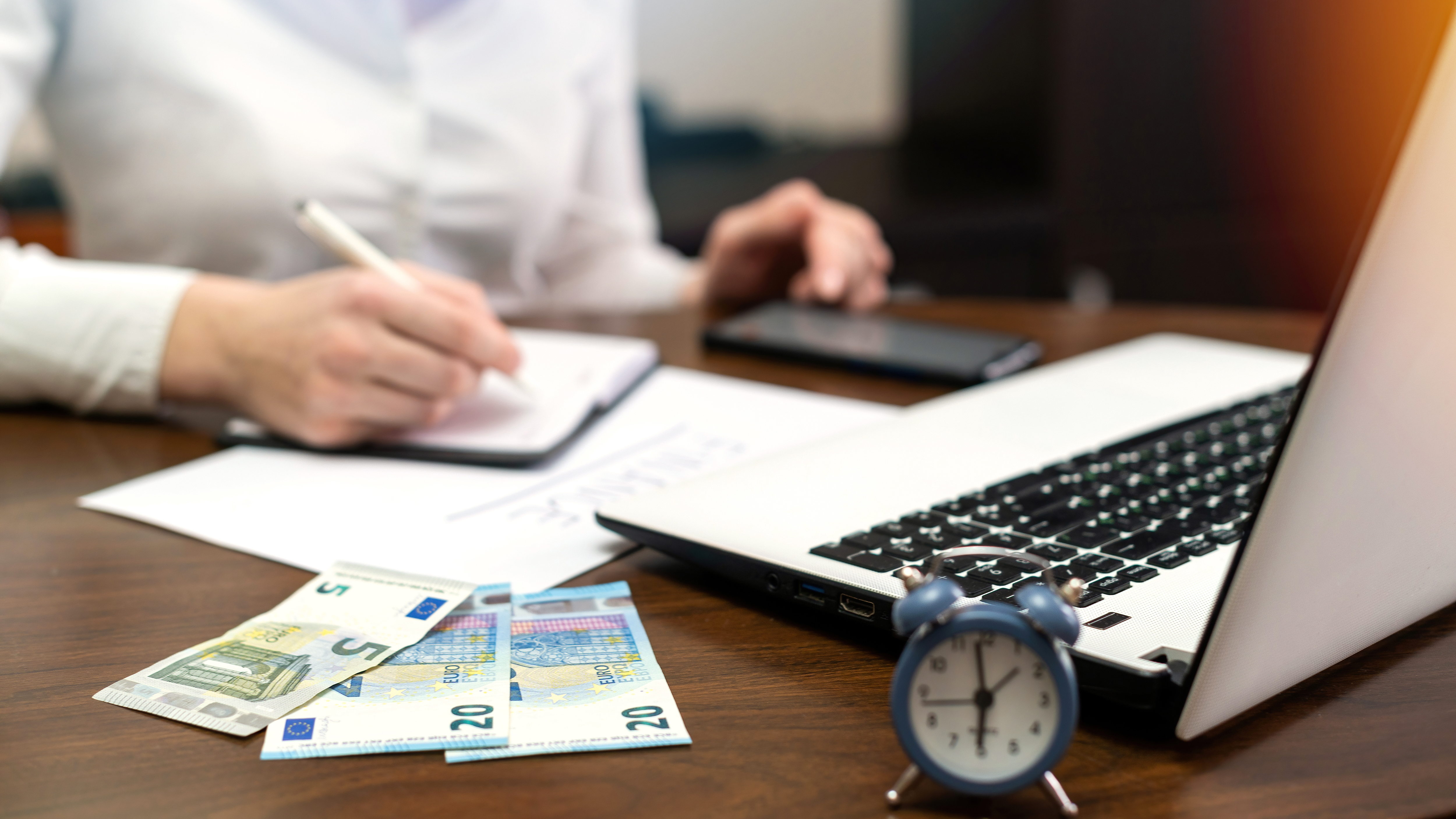 What Are Canadian Corporate Tax Services and Why Do Businesses Need Them?