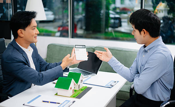 Experts Break Down Whether a Split Home Loan Suits Your Needs