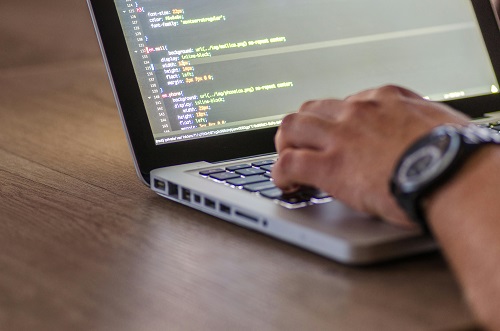 How to Optimize Manufacturing Processes with Smart Tech in 2025