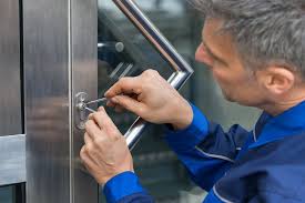 Top 5 Benefits of Using a Commercial Locksmith Near You