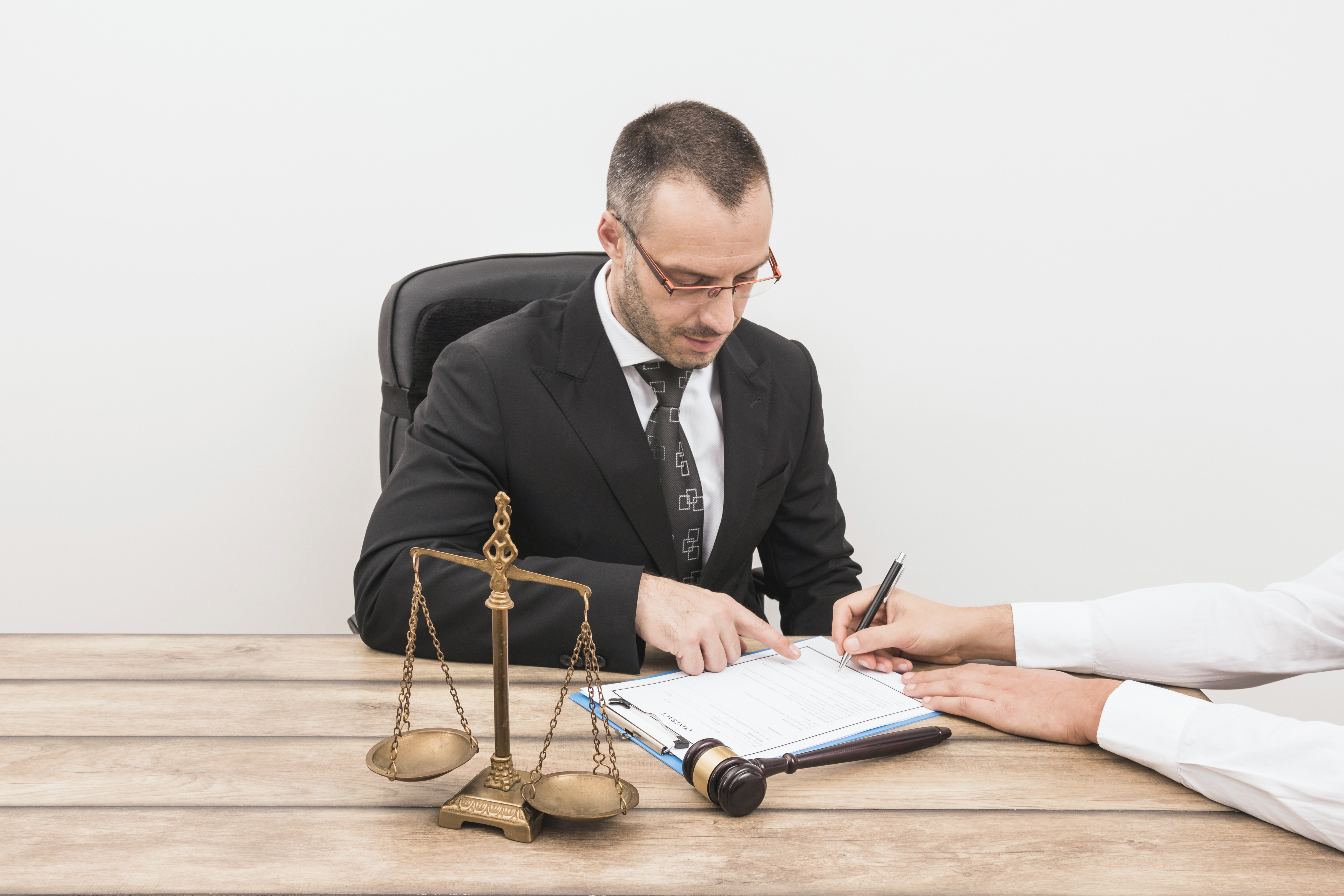Your Legal Defense Starts Here: The Role of a Construction Defect Attorney