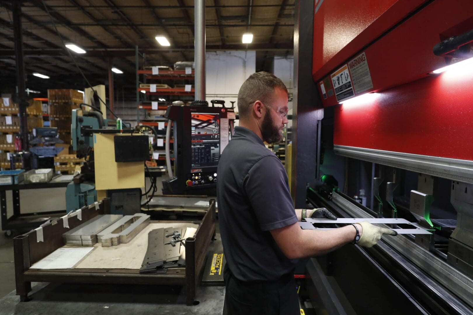 Precision and Quality: Choosing the Right Sheet Metal Company in Des Moines