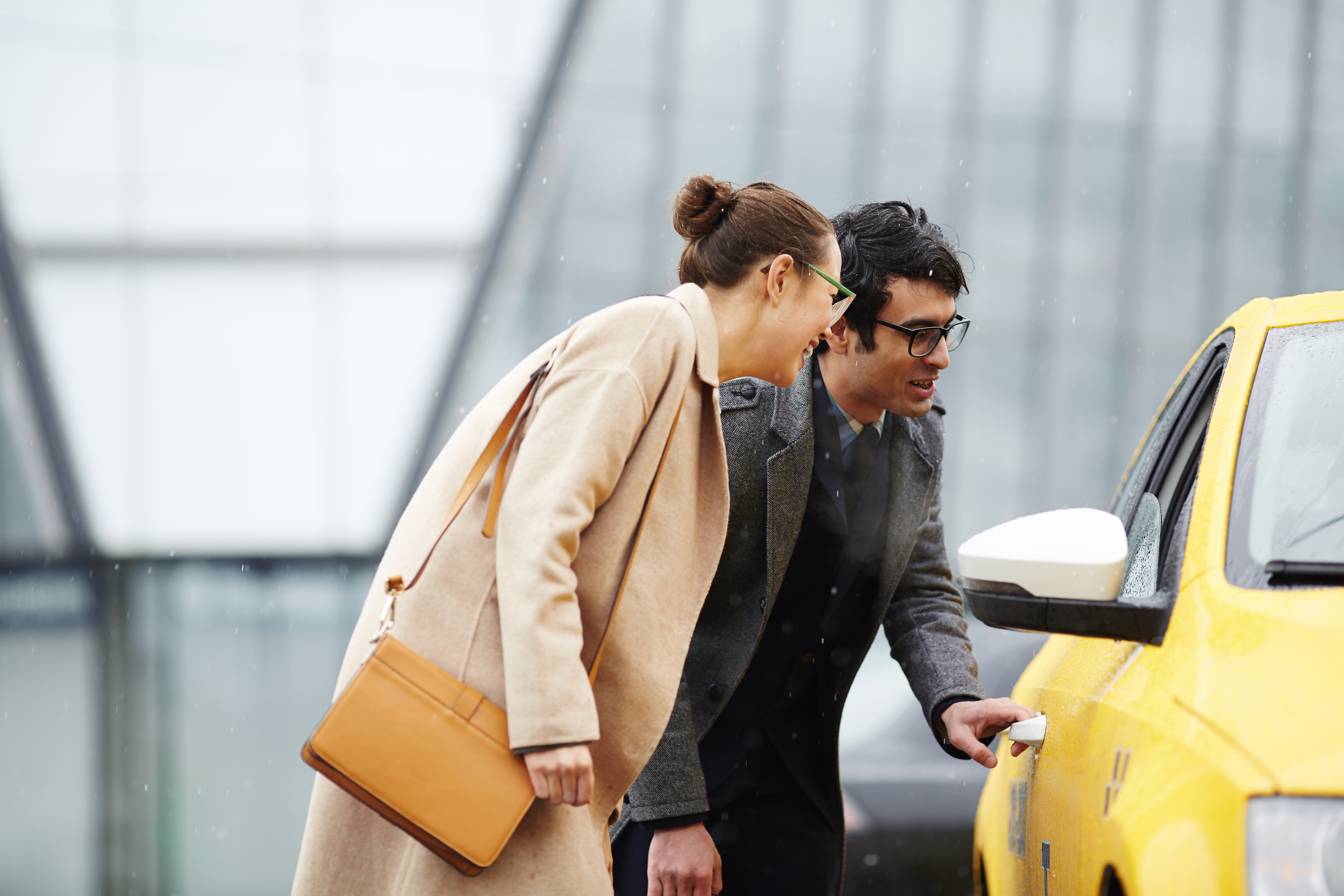 Best Car Hire Auckland Airport for Solo Travellers – Safety & Cost