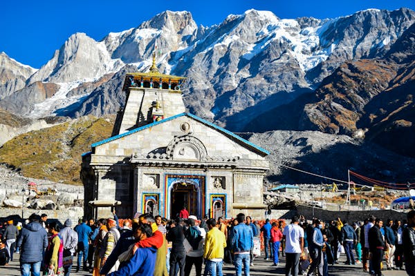You Won’t Believe the Real Weather at Chardham’s High-Altitude Temples!