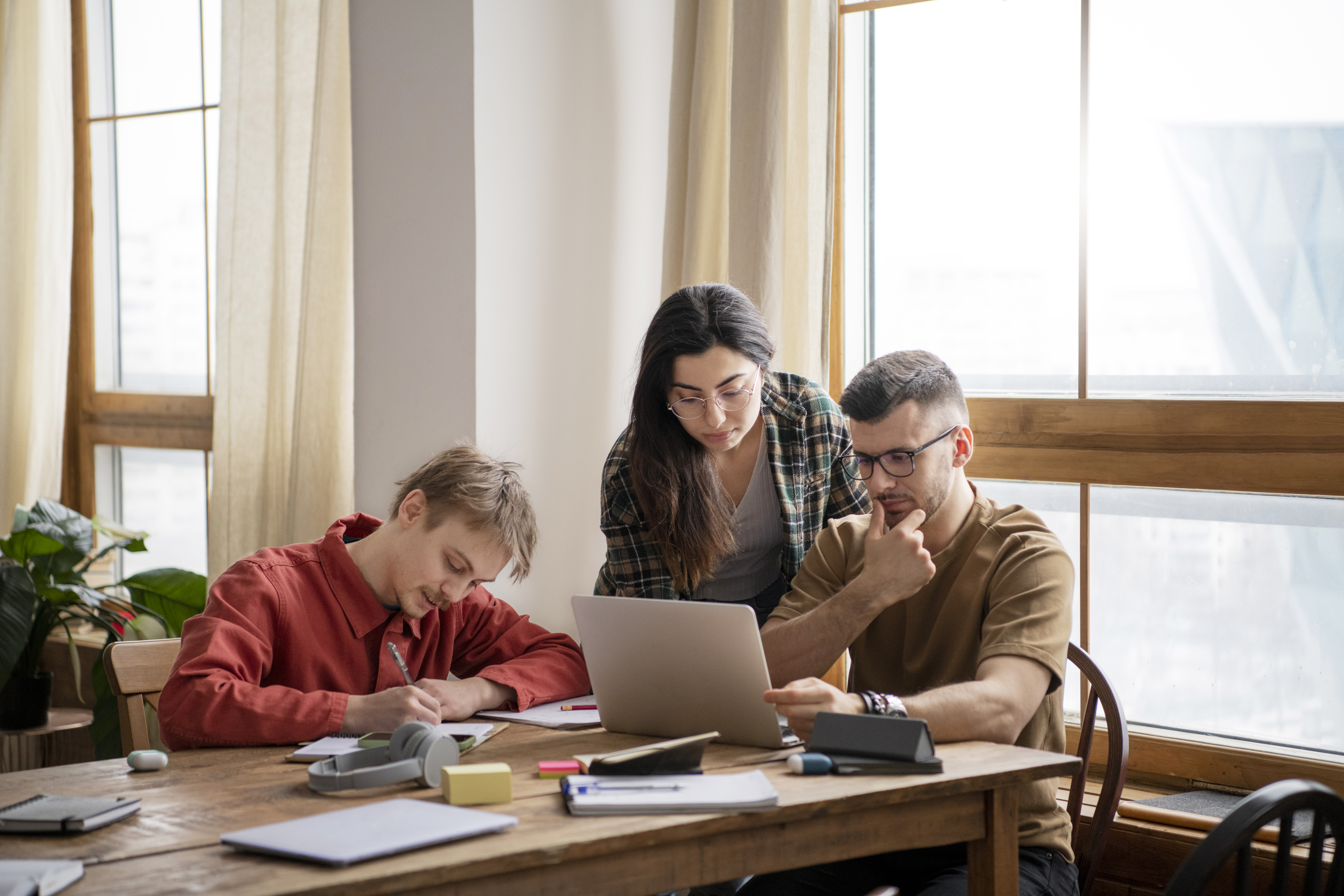 A Comprehensive Guide to Decision-Making in Business Management