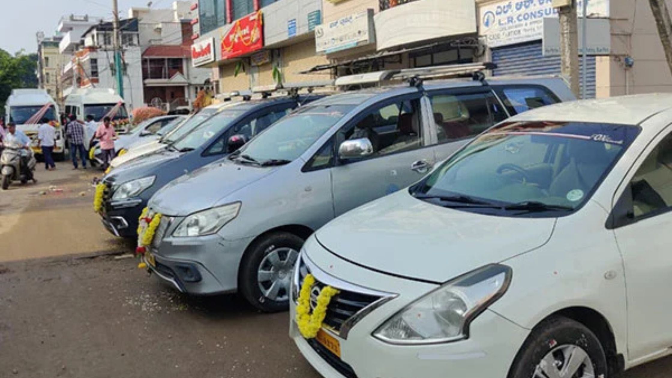 Affordable and Comfortable: The Best Mysore Sightseeing Taxi Packages