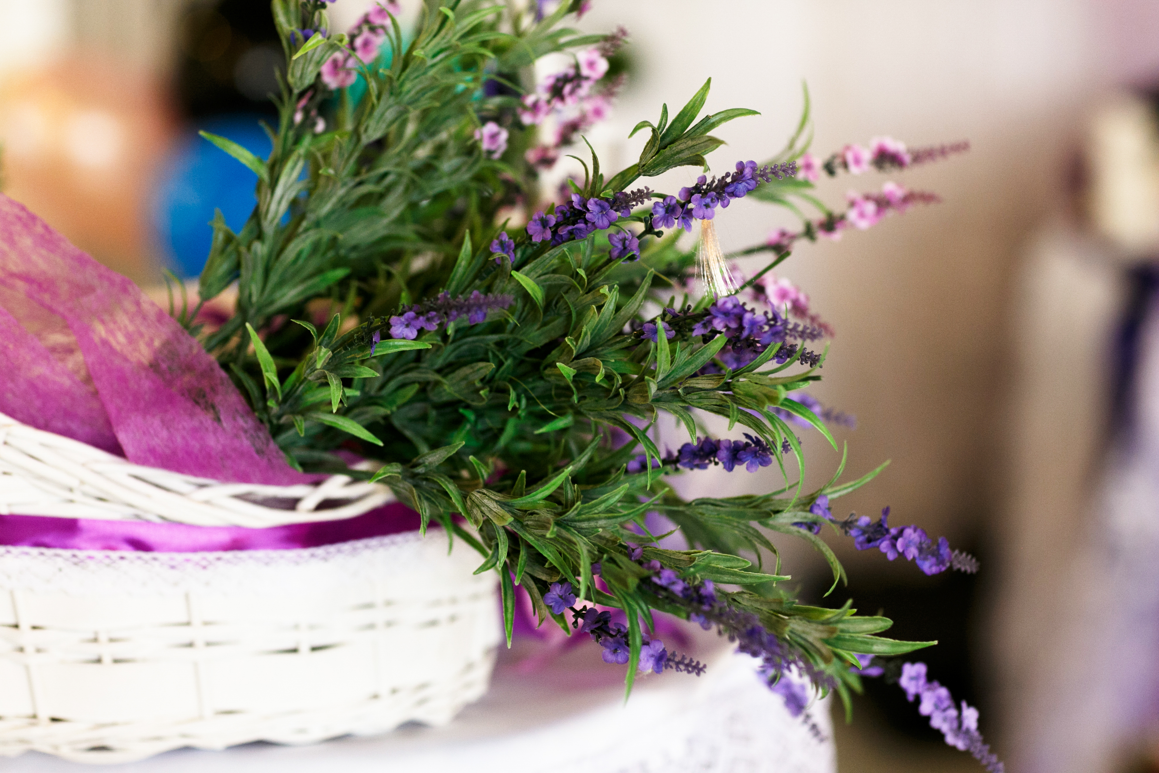 Preserving Nature’s Finest Moments: Pressed Floral Art in Michigan